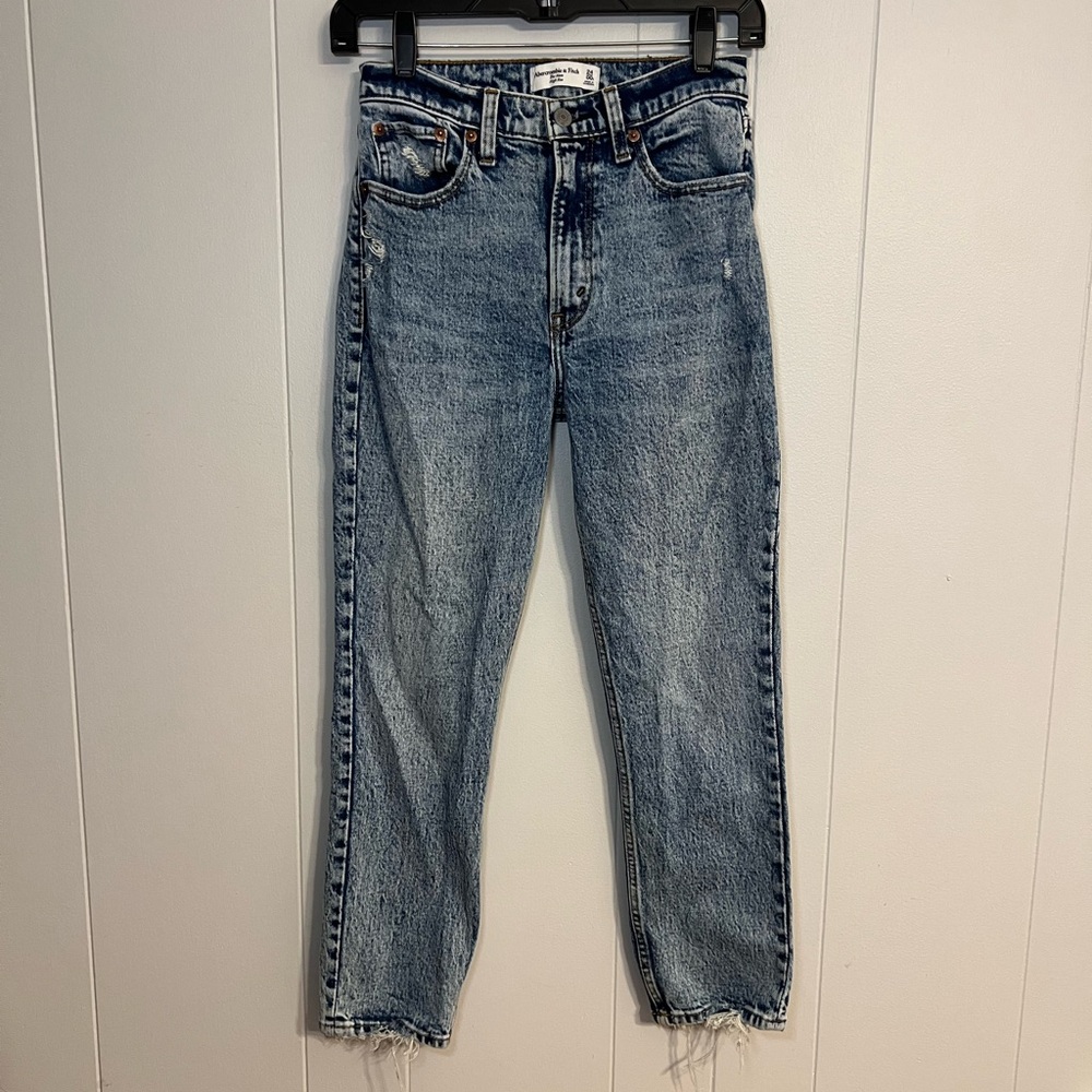 Abercrombie &‎ Fitch the mom high-rise jeans size 24